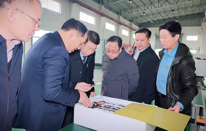 两会精神领航 十五五谋篇布局 新时代党建引领走基层赋能民企002653